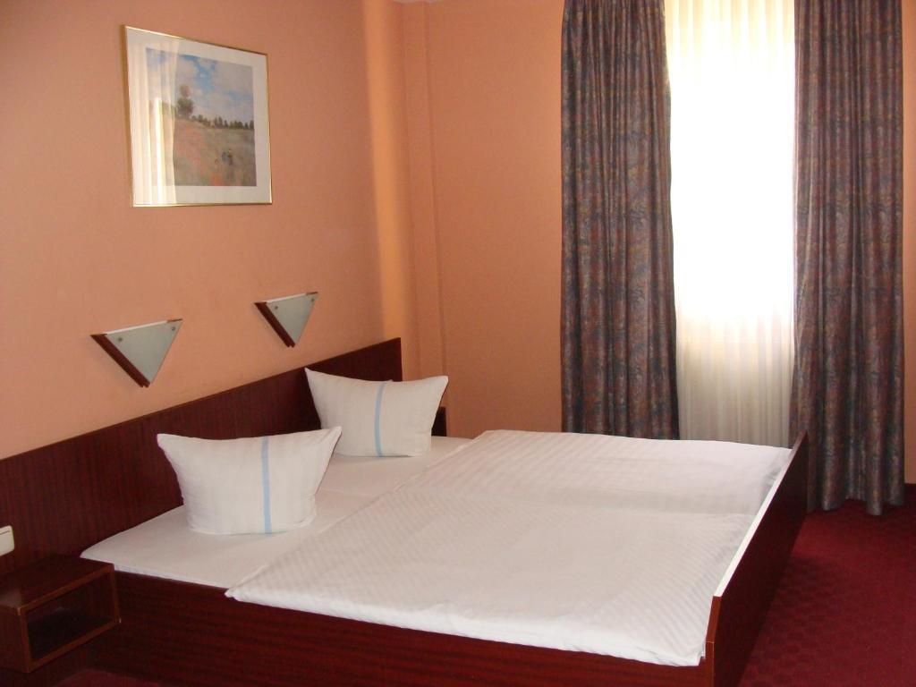 Hostel Lan Oradea Cameră foto