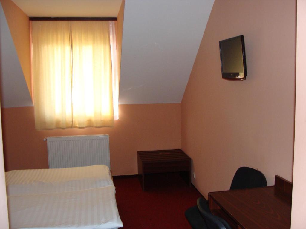 Hostel Lan Oradea Cameră foto