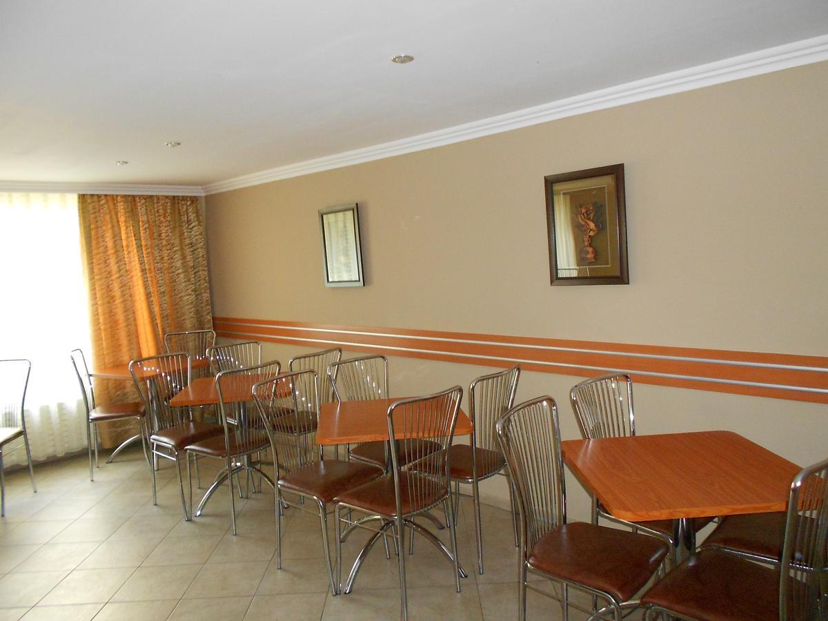 Hostel Lan Oradea Exterior foto