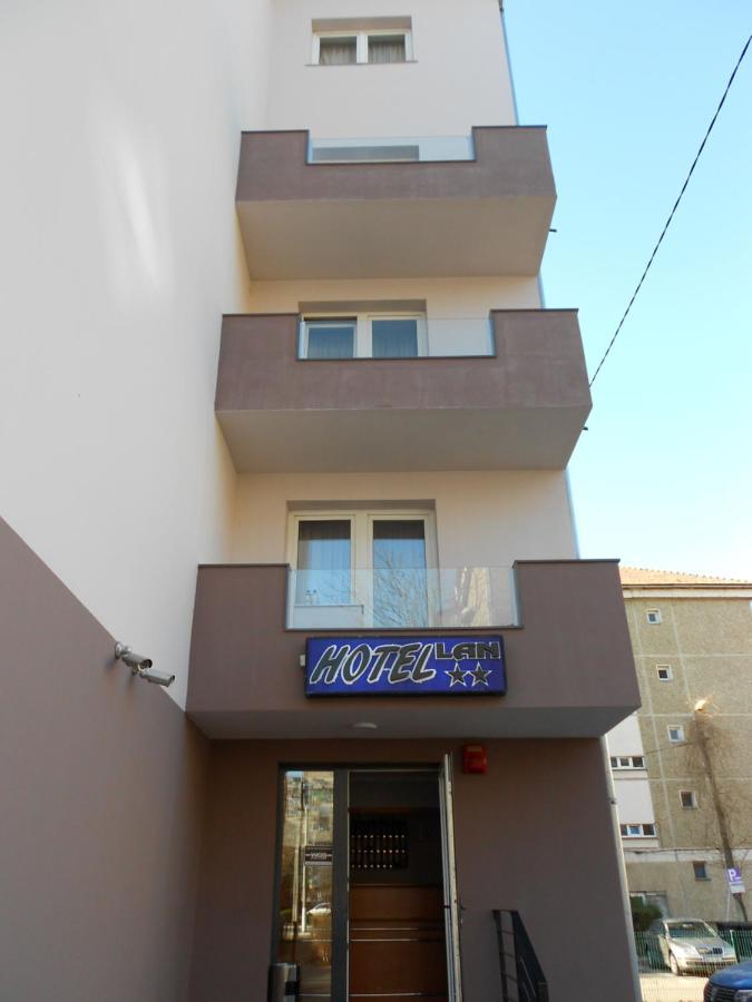 Hostel Lan Oradea Exterior foto